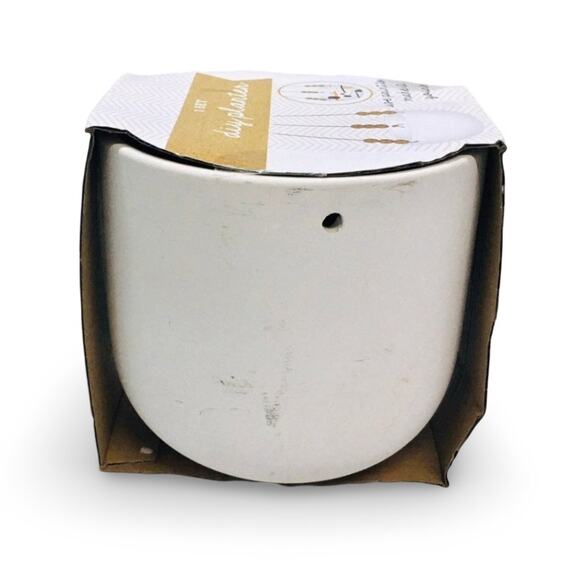 White DIY Planter - Picture 4 of 5